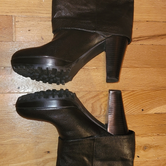 Women Black lea NineWest mid calf cuffed size 11 lug bottom mid platform boot - Picture 6 of 10